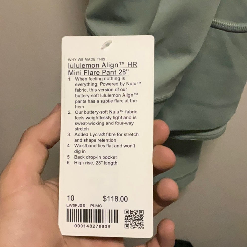 Brand new lulu leggings with tag!!